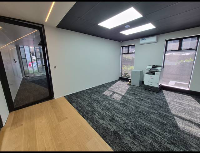 320M² OFFICE TO LET IN RIVONIA